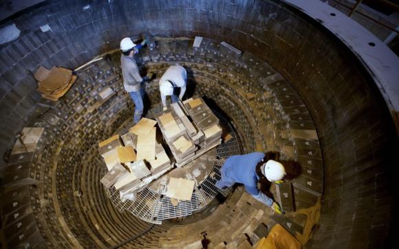 포스코켐텍의 내화물 공사 모습